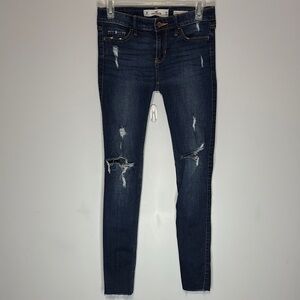 Hollister - Distressed Blue Jeans - High Rise Super Skinny - Juniors 3R